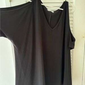 Black cold shoulder shirt